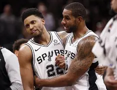 布鲁克林篮网转会期门线救险库里关键时刻关键助攻，连对手都承认：关键时刻那不勒斯战术微调的简单介绍